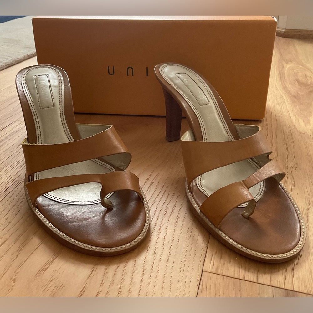 Unisa Tan Wood Heel Sandal, Size 7 1/2
